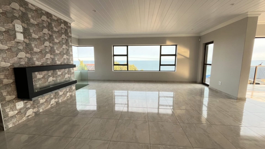 4 Bedroom Property for Sale in Dana Bay Western Cape